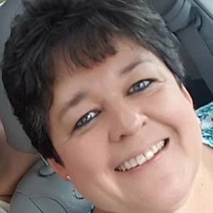 Meet your Posher, Sylvia